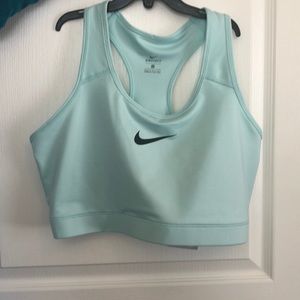 ✨Teal Nike Victory Compression Sports Bra ✨